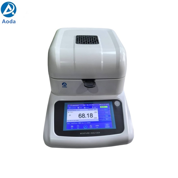 Halogen moisture meter